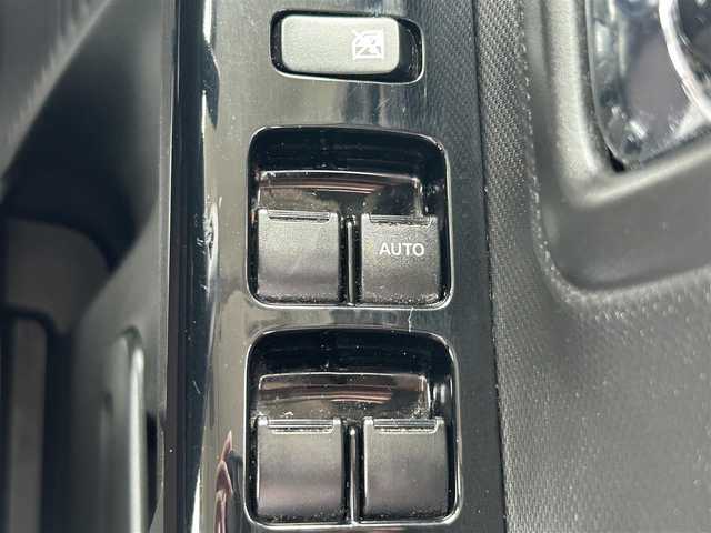 スズキ スペーシア カスタム HYBRID GS 兵庫県 2018(平30)年 5.4万km ブルーイッシュブラックパール3 バックカメラ/Bluetooth接続/純正アルミホイール/ビルトインETC/パワースライドドア/スイッチスタート/LEDヘッドライト/社外SDナビ/フルセグTV/ウィンカーミラー/シートヒーター/USB入力端子/フォグランプ/オートライト/CD/DVD再生機能