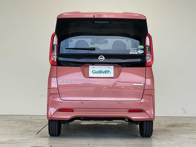 日産 ルークス X 愛知県 2020(令2)年 4.6万km ブロッサムピンク 衝突軽減システム/純正７型SDナビ/全方位カメラ/パワースライドドア/バックカメラ/コーナーセンサー/オートライト/イージーオープン機能/ドライブレコーダー/衝突軽減システム/フルセグ/CD/DVD/Bluetooth/ステアリングスイッチ/スマートキー/プッシュスタート
