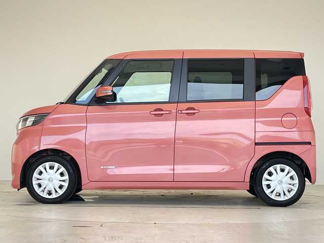 日産 ルークス X 愛知県 2020(令2)年 4.6万km ブロッサムピンク 衝突軽減システム/純正７型SDナビ/全方位カメラ/パワースライドドア/バックカメラ/コーナーセンサー/オートライト/イージーオープン機能/ドライブレコーダー/衝突軽減システム/フルセグ/CD/DVD/Bluetooth/ステアリングスイッチ/スマートキー/プッシュスタート