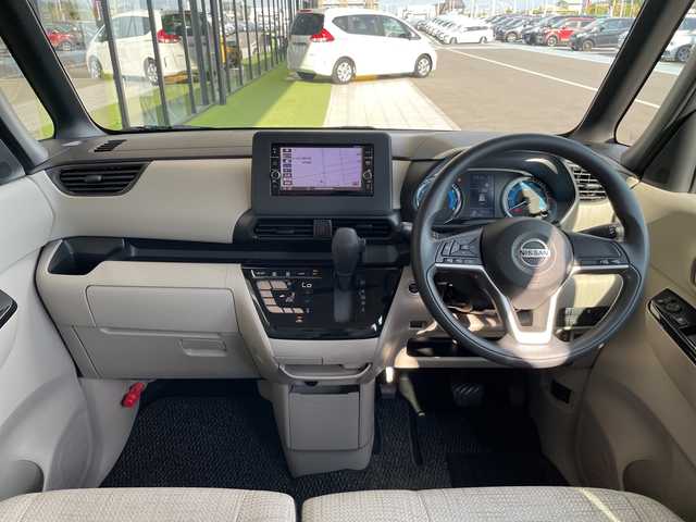 日産 ルークス X 愛知県 2020(令2)年 4.6万km ブロッサムピンク 衝突軽減システム/純正７型SDナビ/全方位カメラ/パワースライドドア/バックカメラ/コーナーセンサー/オートライト/イージーオープン機能/ドライブレコーダー/衝突軽減システム/フルセグ/CD/DVD/Bluetooth/ステアリングスイッチ/スマートキー/プッシュスタート