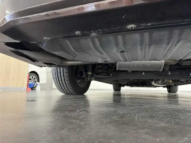 日産 セレナ ハイウェイスター Vセレクション 三重県 2017(平29)年 6.5万km インペリアルアンバーP S-HYBRID/FF/インパネCVT/純正 9インチナビ MM517D-L/（iPod/SD/FM/AM/TV/USB/Bluetooth/CD/DVD/Blu-ray/MUSIC STOCKER/HDMI/ドラレコ/AUX）/・純正 11インチ 後席モニター/インテリジェント アラウンドビューモニター（移動物検知機能付）*1/両側 ハンズフリーオートスライドドア/ドライブレコーダー 前方/ビルトイン ETC/安全/【OP】セーフティパックB*1/・プロパイロット/・踏み間違い衝突防止アシスト/・インテリジェント パーキングアシスト/・標識検知機能/・インテリジェント DA（ふらつき警報）/・フロント & バックソナー/・インテリジェント LI（車線逸脱防止支援システム）/・LDW（車線逸脱警報）/装備/・【OP】プレミアムインテリア/・前後 オートエアコン/・オートライト/・LEDヘッドライト/・フロントフォグライト/・インテリジェント ルームミラー*1（デジタルインナーミラー）/・電動パーキングブレーキ＋ブレーキホールド*1/・ヒーター付ドアミラー*1/・ステアリングスイッチ*1/・純正16inAW/・保/取/ナビ取/・スマートキーx2/など/*1…セーフティパックBの装備