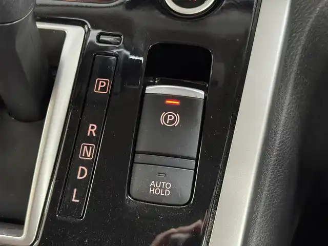 日産 セレナ ハイウェイスター Vセレクション 三重県 2017(平29)年 6.5万km インペリアルアンバーP S-HYBRID/FF/インパネCVT/純正 9インチナビ MM517D-L/（iPod/SD/FM/AM/TV/USB/Bluetooth/CD/DVD/Blu-ray/MUSIC STOCKER/HDMI/ドラレコ/AUX）/・純正 11インチ 後席モニター/インテリジェント アラウンドビューモニター（移動物検知機能付）*1/両側 ハンズフリーオートスライドドア/ドライブレコーダー 前方/ビルトイン ETC/安全/【OP】セーフティパックB*1/・プロパイロット/・踏み間違い衝突防止アシスト/・インテリジェント パーキングアシスト/・標識検知機能/・インテリジェント DA（ふらつき警報）/・フロント & バックソナー/・インテリジェント LI（車線逸脱防止支援システム）/・LDW（車線逸脱警報）/装備/・【OP】プレミアムインテリア/・前後 オートエアコン/・オートライト/・LEDヘッドライト/・フロントフォグライト/・インテリジェント ルームミラー*1（デジタルインナーミラー）/・電動パーキングブレーキ＋ブレーキホールド*1/・ヒーター付ドアミラー*1/・ステアリングスイッチ*1/・純正16inAW/・保/取/ナビ取/・スマートキーx2/など/*1…セーフティパックBの装備