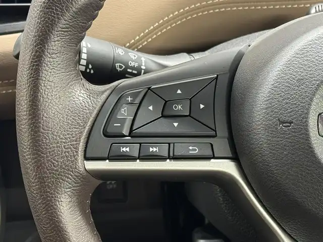 日産 セレナ ハイウェイスター Vセレクション 三重県 2017(平29)年 6.5万km インペリアルアンバーP S-HYBRID/FF/インパネCVT/純正 9インチナビ MM517D-L/（iPod/SD/FM/AM/TV/USB/Bluetooth/CD/DVD/Blu-ray/MUSIC STOCKER/HDMI/ドラレコ/AUX）/・純正 11インチ 後席モニター/インテリジェント アラウンドビューモニター（移動物検知機能付）*1/両側 ハンズフリーオートスライドドア/ドライブレコーダー 前方/ビルトイン ETC/安全/【OP】セーフティパックB*1/・プロパイロット/・踏み間違い衝突防止アシスト/・インテリジェント パーキングアシスト/・標識検知機能/・インテリジェント DA（ふらつき警報）/・フロント & バックソナー/・インテリジェント LI（車線逸脱防止支援システム）/・LDW（車線逸脱警報）/装備/・【OP】プレミアムインテリア/・前後 オートエアコン/・オートライト/・LEDヘッドライト/・フロントフォグライト/・インテリジェント ルームミラー*1（デジタルインナーミラー）/・電動パーキングブレーキ＋ブレーキホールド*1/・ヒーター付ドアミラー*1/・ステアリングスイッチ*1/・純正16inAW/・保/取/ナビ取/・スマートキーx2/など/*1…セーフティパックBの装備