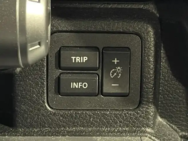 スズキ クロスビー HYBRID MZ 青森県 2018(平30)年 13.5万km スーパーブラックパール 3トーンコーディネート (株)IDOMが運営する【じしゃロン青森店】の自社ローン専用車両になりますこちらは現金、またはオートローンご利用時の価格です。自社ローンご希望の方は別途その旨お申付け下さい。/４WD/スマートキー/純正ナビ/TV/全方位カメラ/ETC/クルーズコントロール/衝突軽減ブレーキ/コーナーセンサー/シートヒーター