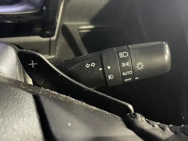 スズキ クロスビー HYBRID MZ 青森県 2018(平30)年 13.5万km スーパーブラックパール 3トーンコーディネート (株)IDOMが運営する【じしゃロン青森店】の自社ローン専用車両になりますこちらは現金、またはオートローンご利用時の価格です。自社ローンご希望の方は別途その旨お申付け下さい。/４WD/スマートキー/純正ナビ/TV/全方位カメラ/ETC/クルーズコントロール/衝突軽減ブレーキ/コーナーセンサー/シートヒーター