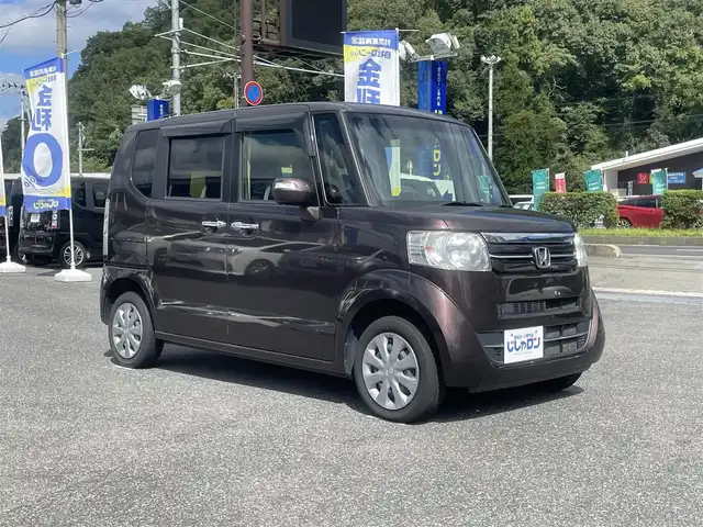 ホンダ Ｎ ＢＯＸ G SSパッケージ 山形県 2017(平29)年 9.8万km 茶 (株)IDOMが運営する【じしゃロン山形店】の自社ローン専用車両になります。/こちらは現金またはオートローンご利用時の価格です。/自社ローンご希望の方は別途その旨お申付け下さい。/KENWOODナビ/（地デジ/CD/DVD/BT/FM/AM）/両側パワースライドドア/ビルトインETC/D/N席シートヒーター/4WD/ドラレコ/オートミラー/ステアリングスイッチ/後席サンシェード/バックカメラ/スマートキー/プッシュスタート/横滑り防止機能/ウィンカーミラー