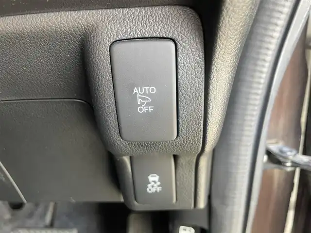 ホンダ Ｎ ＢＯＸ G SSパッケージ 山形県 2017(平29)年 9.8万km 茶 (株)IDOMが運営する【じしゃロン山形店】の自社ローン専用車両になります。/こちらは現金またはオートローンご利用時の価格です。/自社ローンご希望の方は別途その旨お申付け下さい。/KENWOODナビ/（地デジ/CD/DVD/BT/FM/AM）/両側パワースライドドア/ビルトインETC/D/N席シートヒーター/4WD/ドラレコ/オートミラー/ステアリングスイッチ/後席サンシェード/バックカメラ/スマートキー/プッシュスタート/横滑り防止機能/ウィンカーミラー