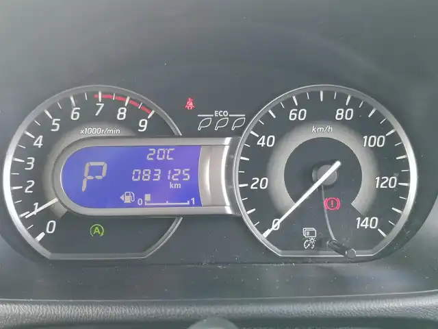 日産 デイズ ルークス ハイウェイスター Xターボ 茨城県 2017(平29)年 8.4万km ブラック 純正ナビ/【TV・ラジオ・BT・SD・DISC・AUX】/フリップダウンモニター/全方位カメラ/アイドリングストップ/片側パワスラ/オートライト/オートハイビーム/LEDライト/横滑り防止装置/衝突被害軽減システム/前席純正フロアマット/純正アルミホイール/ターボ車