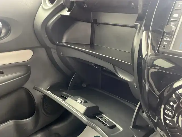 日産 ノート e－パワー X Vセレクション 三重県 2020(令2)年 3.5万km シャイニングブルー /禁煙車//純正ナビ/（ＣＤ．ＢＴ.フルセグＴＶ.ラジオ）//アラウンドビューモニター//エマージェンシーブレーキ//レーンキープアシスト//デジタルインナーミラー//ステアリングスイッチ//スマートキー//オートライト