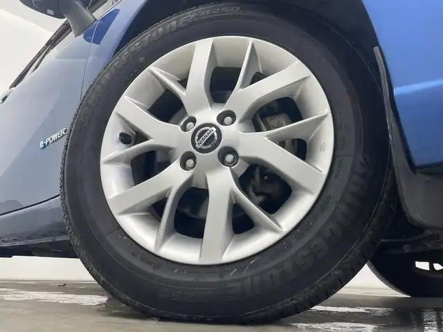 日産 ノート e－パワー X Vセレクション 三重県 2020(令2)年 3.5万km シャイニングブルー /禁煙車//純正ナビ/（ＣＤ．ＢＴ.フルセグＴＶ.ラジオ）//アラウンドビューモニター//エマージェンシーブレーキ//レーンキープアシスト//デジタルインナーミラー//ステアリングスイッチ//スマートキー//オートライト