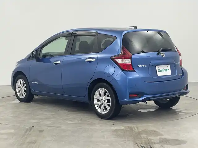 日産 ノート e－パワー X Vセレクション 三重県 2020(令2)年 3.5万km シャイニングブルー /禁煙車//純正ナビ/（ＣＤ．ＢＴ.フルセグＴＶ.ラジオ）//アラウンドビューモニター//エマージェンシーブレーキ//レーンキープアシスト//デジタルインナーミラー//ステアリングスイッチ//スマートキー//オートライト