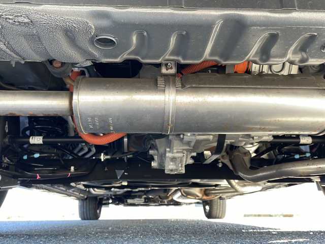 日産 セレナ e－4ORCE ハイウェイスターV 岩手県 2024(令6)年 0.1万km ダークメタルグレー 12.3型ナビ 全周囲C プロパイロット ETC2.0 フルセグ HDMI 両側電動スライド デジタルインナーミラー ハーフレザーシート シートヒーター ステアヒーター Qiワイヤレス充電 AC100Vコンセント 純正16AW スマートキー