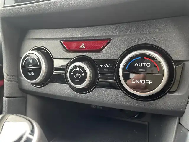 スバル インプレッサ ＸＶ 1．6i－L アイサイト 群馬県 2020(令2)年 0.7万km マグネタイトグレーメタリック ワンオーナー/アイサイトコアテクノロジー/・プリクラッシュブレーキ/・レーダークルーズコントロール/・AT誤発進抑制機能/・車線逸脱警報/・ふらつき警報/・後退時ブレーキアシスト/・先行車発進お知らせ/・ペダル踏み間違い時加速制御機能/純正SDナビ　NR-MZ300-BIN-3/　(CD DVD Bluetooth フルセグ iPod AUX AM FM)/純正前後ドライブレコーダー　CA-DR03TDFA/バックカメラ/ビルトインETC/LEDヘッドライト/オートライト/革巻きステアリング/ステアリングスイッチ/パドルシフト/アイドリングストップ/オートビークルホールド（AVH)/ステアリング連動ヘッドランプ（SRH）/横滑り防止/電動格納ウィンカーミラー/純正フロアマット/純正ドアバイザー/取扱説明書/保証書/スペアキー