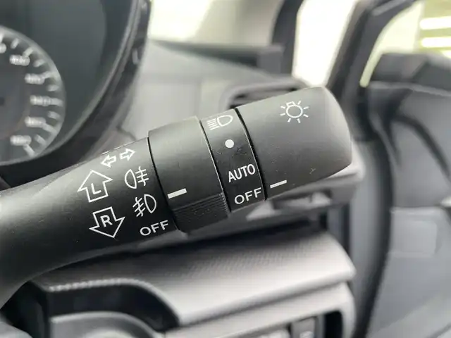 スバル インプレッサ ＸＶ 1．6i－L アイサイト 群馬県 2020(令2)年 0.7万km マグネタイトグレーメタリック ワンオーナー/アイサイトコアテクノロジー/・プリクラッシュブレーキ/・レーダークルーズコントロール/・AT誤発進抑制機能/・車線逸脱警報/・ふらつき警報/・後退時ブレーキアシスト/・先行車発進お知らせ/・ペダル踏み間違い時加速制御機能/純正SDナビ　NR-MZ300-BIN-3/　(CD DVD Bluetooth フルセグ iPod AUX AM FM)/純正前後ドライブレコーダー　CA-DR03TDFA/バックカメラ/ビルトインETC/LEDヘッドライト/オートライト/革巻きステアリング/ステアリングスイッチ/パドルシフト/アイドリングストップ/オートビークルホールド（AVH)/ステアリング連動ヘッドランプ（SRH）/横滑り防止/電動格納ウィンカーミラー/純正フロアマット/純正ドアバイザー/取扱説明書/保証書/スペアキー