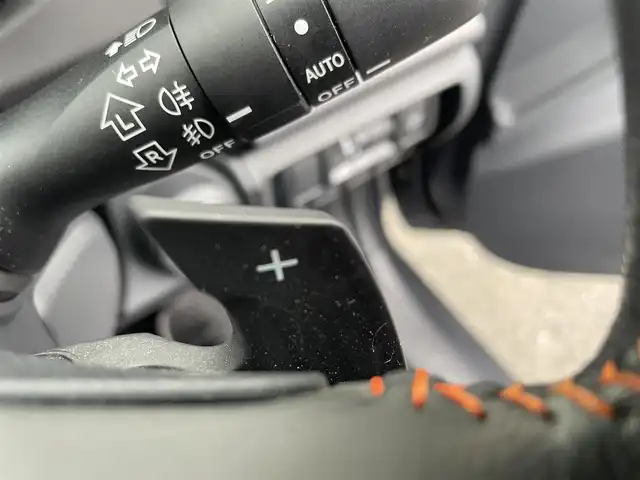 スバル インプレッサ ＸＶ 1．6i－L アイサイト 群馬県 2020(令2)年 0.7万km マグネタイトグレーメタリック ワンオーナー/アイサイトコアテクノロジー/・プリクラッシュブレーキ/・レーダークルーズコントロール/・AT誤発進抑制機能/・車線逸脱警報/・ふらつき警報/・後退時ブレーキアシスト/・先行車発進お知らせ/・ペダル踏み間違い時加速制御機能/純正SDナビ　NR-MZ300-BIN-3/　(CD DVD Bluetooth フルセグ iPod AUX AM FM)/純正前後ドライブレコーダー　CA-DR03TDFA/バックカメラ/ビルトインETC/LEDヘッドライト/オートライト/革巻きステアリング/ステアリングスイッチ/パドルシフト/アイドリングストップ/オートビークルホールド（AVH)/ステアリング連動ヘッドランプ（SRH）/横滑り防止/電動格納ウィンカーミラー/純正フロアマット/純正ドアバイザー/取扱説明書/保証書/スペアキー