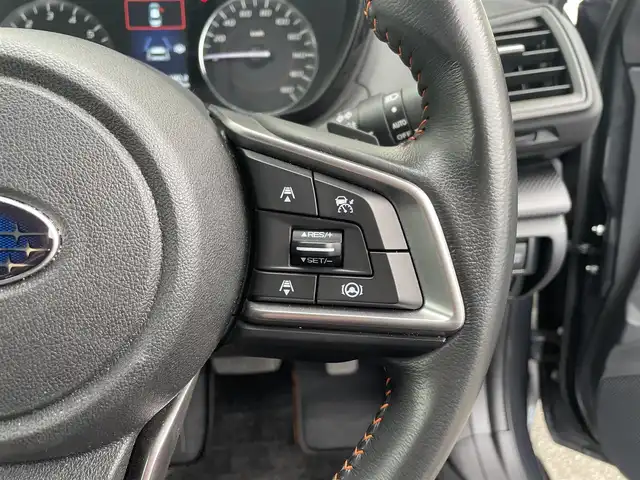 スバル インプレッサ ＸＶ 1．6i－L アイサイト 群馬県 2020(令2)年 0.7万km マグネタイトグレーメタリック ワンオーナー/アイサイトコアテクノロジー/・プリクラッシュブレーキ/・レーダークルーズコントロール/・AT誤発進抑制機能/・車線逸脱警報/・ふらつき警報/・後退時ブレーキアシスト/・先行車発進お知らせ/・ペダル踏み間違い時加速制御機能/純正SDナビ　NR-MZ300-BIN-3/　(CD DVD Bluetooth フルセグ iPod AUX AM FM)/純正前後ドライブレコーダー　CA-DR03TDFA/バックカメラ/ビルトインETC/LEDヘッドライト/オートライト/革巻きステアリング/ステアリングスイッチ/パドルシフト/アイドリングストップ/オートビークルホールド（AVH)/ステアリング連動ヘッドランプ（SRH）/横滑り防止/電動格納ウィンカーミラー/純正フロアマット/純正ドアバイザー/取扱説明書/保証書/スペアキー