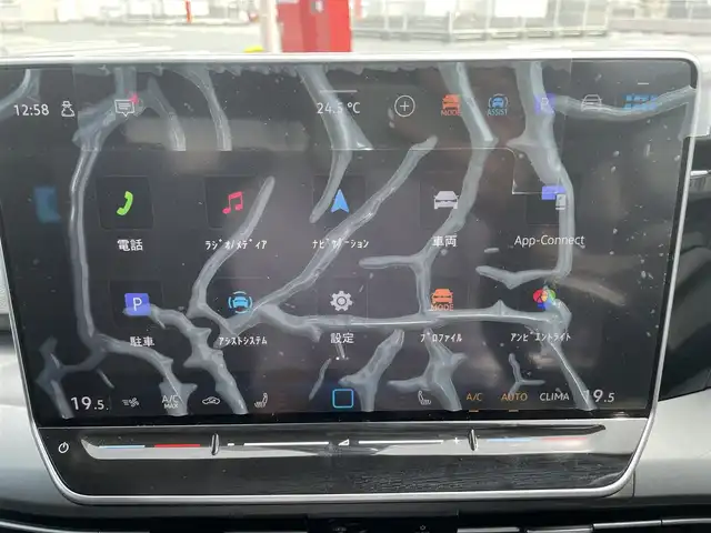 フォルクスワーゲン ＶＷ ゴルフ eTSI アクティブ 東京都 2025(令7)年 0.1万km ワイン ワンオーナー/純正ナビ（BT/AM/FM)/バックカメラ/シートヒーター/ステアリングヒーター/パドルシフト/エンジンプッシュボタン/純正１６インチアルミ/ステアリングスイッチ/純正マット/スペアキー１本/保証書/取説