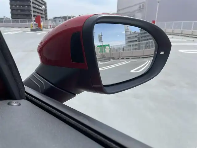 フォルクスワーゲン ＶＷ ゴルフ eTSI アクティブ 東京都 2025(令7)年 0.1万km ワイン ワンオーナー/純正ナビ（BT/AM/FM)/バックカメラ/シートヒーター/ステアリングヒーター/パドルシフト/エンジンプッシュボタン/純正１６インチアルミ/ステアリングスイッチ/純正マット/スペアキー１本/保証書/取説
