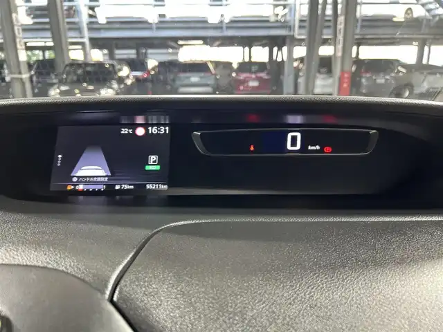 日産 セレナ ハイウェイスターVセレクションⅡ 大阪府 2019(平31)年 5.6万km ダイヤモンドブラック ProPILOT 純正9incナビ(フルセグ/DVD再生/Bluetooth) 後席モニター ETC デジタルインナーミラー 衝突軽減 クリアランスソナー パークアシスト レーンアシスト 前後ドラレコ
