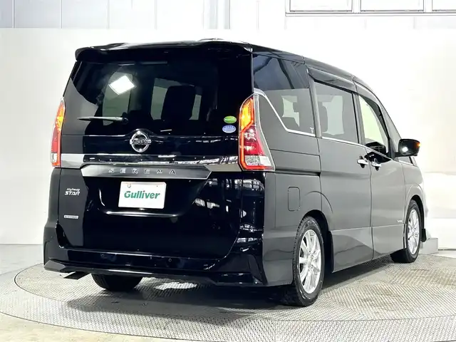 日産 セレナ ハイウェイスターVセレクションⅡ 大阪府 2019(平31)年 5.6万km ダイヤモンドブラック ProPILOT 純正9incナビ(フルセグ/DVD再生/Bluetooth) 後席モニター ETC デジタルインナーミラー 衝突軽減 クリアランスソナー パークアシスト レーンアシスト 前後ドラレコ