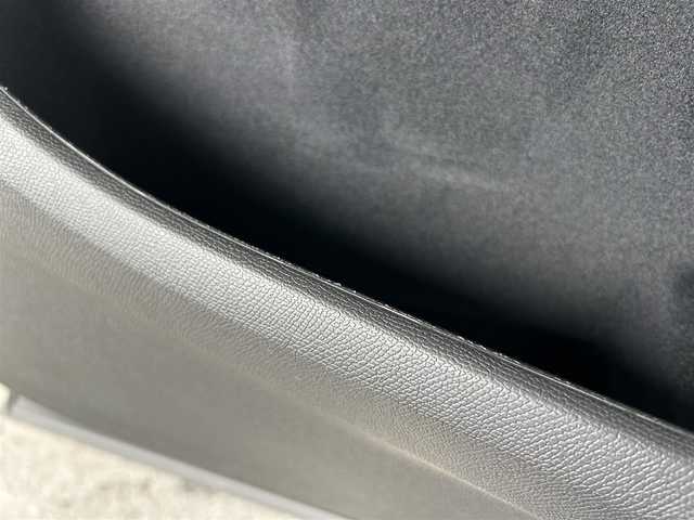 プジョー ３００８ GT ハイブリッド4 滋賀県 2022(令4)年 1.2万km BLANC NACRE ワンオーナー/プジョー純正ディスプレイオーディオ/（Apple Carplay　Android　Auto）/バックカメラ（全方位）/サンルーフ/プラグインハイブリット/（別途プラグコードあり）/ハーフレザーシート/パワーシート/パワーバックドア/シートヒーター/クルーズコントロール/パークアシスト/インテリジェントハイビーム/パーキングセンサー/ブラインドスポットモニター/トラクションコントロール/レーントレーシングアシスト/アダプティブライト/ドライブモードスイッチ/ヒルディセントコントロール/コーナーセンサー/トラフィックサインインフォメーション/アクティブセーフティーブレーキ/アクティブライト/フォローミーホームライト/ウェルカムライト/チャイルドセーフティー/電格ミラー/ウィンカーミラー/プッシュスタート/USB/ドライブレコーダー（前後）/ETC