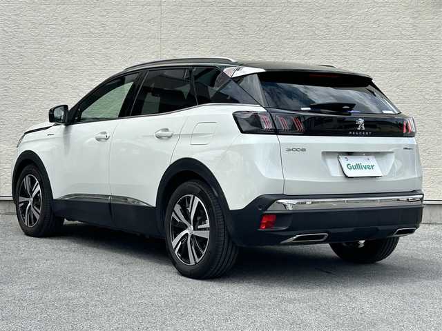 プジョー ３００８ GT ハイブリッド4 滋賀県 2022(令4)年 1.2万km BLANC NACRE ワンオーナー/プジョー純正ディスプレイオーディオ/（Apple Carplay　Android　Auto）/バックカメラ（全方位）/サンルーフ/プラグインハイブリット/（別途プラグコードあり）/ハーフレザーシート/パワーシート/パワーバックドア/シートヒーター/クルーズコントロール/パークアシスト/インテリジェントハイビーム/パーキングセンサー/ブラインドスポットモニター/トラクションコントロール/レーントレーシングアシスト/アダプティブライト/ドライブモードスイッチ/ヒルディセントコントロール/コーナーセンサー/トラフィックサインインフォメーション/アクティブセーフティーブレーキ/アクティブライト/フォローミーホームライト/ウェルカムライト/チャイルドセーフティー/電格ミラー/ウィンカーミラー/プッシュスタート/USB/ドライブレコーダー（前後）/ETC