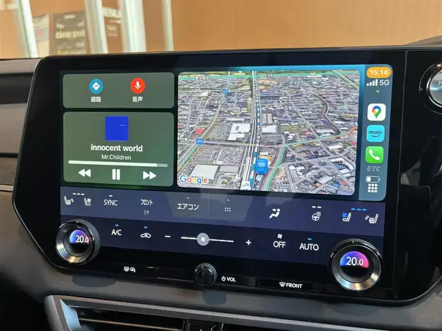 レクサス ＲＸ 350h バージョンL 宮城県 2023(令5)年 2.6万km ソニッククォーツ 純正14型タッチディスプレイオーディオ/　(車載コネクティッドナビ、音声対話サービス)/フルセグTV/ハンズフリーパワーバックドア/パノラミックビューモニター/レーダークルーズコントロール/クリアランスソナー/セーフティシステムプラス/プリクラッシュセーフティ/レーンディパーチャーアラート/レーントレーシングアシスト/レーンチェンジアシスト/ブレードスキャンアダプティブハイビーム/ロードサインアシスト/発進遅れ告知機能/ドライバー異常時対応システム/ドライバーモニター連携/フロントクロストラフィックアラート/プロアクティブドライビングアシスト/レクサスチームメイト/ブラインドスポットモニター/パーキングサポートブレーキ/3連フルLEDヘッドランプ/本木製/革巻きコンビステアリング/ステアリングヒーター/パドルシフト/セミアニリン革シート/全席シートヒーター/ベンチレーション/前席パワーシート/運転席ポジションメモリー/純正21インチアルミホイール/スマートエントリー/スタートシステム/禁煙車
