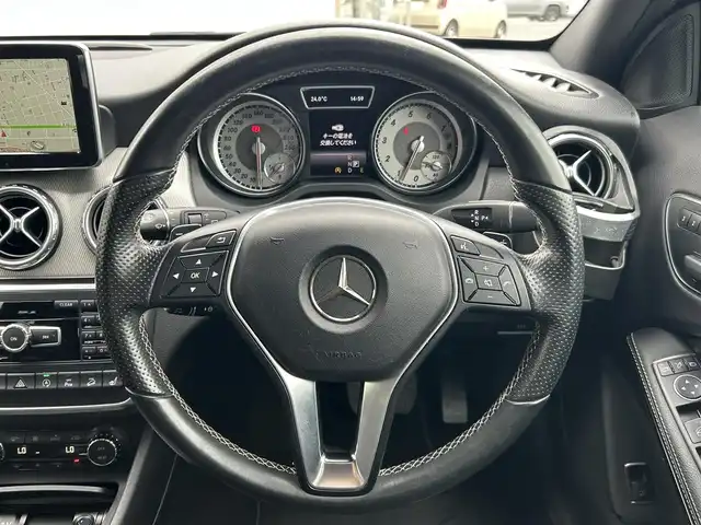メルセデス・ベンツ ＧＬＡ２５０ 4マチック オフロード 福島県 2015(平27)年 5万km マウンテングレー パノラミックスライディングルーフ/４WD/純正ナビ/(USB/BT/フルセグ)/運転席メモリシート/運転席パワーシート/運転席シートヒーター/HIDオートライト/フォグランプ/前後ドライブレコーダー/ハーフレザーシート/バックカメラ/ルーフレール/パワーバックドア/プッシュスタート/コーナーセンサー/アイドリングストップ/ＥＴＣ/純正ドアバイザー/純正フロアマット