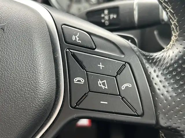 メルセデス・ベンツ ＧＬＡ２５０ 4マチック オフロード 福島県 2015(平27)年 5万km マウンテングレー パノラミックスライディングルーフ/４WD/純正ナビ/(USB/BT/フルセグ)/運転席メモリシート/運転席パワーシート/運転席シートヒーター/HIDオートライト/フォグランプ/前後ドライブレコーダー/ハーフレザーシート/バックカメラ/ルーフレール/パワーバックドア/プッシュスタート/コーナーセンサー/アイドリングストップ/ＥＴＣ/純正ドアバイザー/純正フロアマット