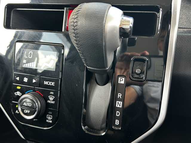 トヨタ タンク カスタムG－T 福島県 2020(令2)年 2.9万km ブラックマイカメタリック/パールホワイト2トーン 純正ナビゲーション/型番：NSZT-W68T/【CD/DVD/SD/BT/TV】/ドライブレコーダー/ビルトインETC/両側電動スライドドア/衝突警報機能/衝突回避支援ブレーキ機能/クルーズコントロール/車線逸脱警報機能/アイドリングストップ/LEDオートライト/LEDフォグランプ/リアドアロールサンシェード/純正フロアマット/ドアバイザー