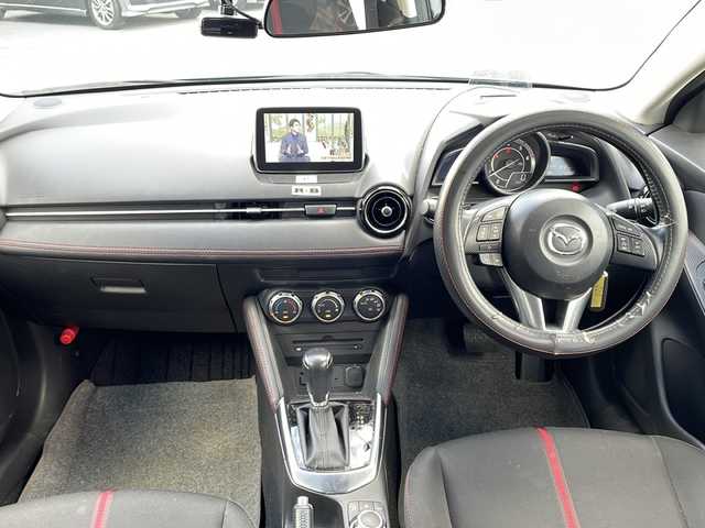 マツダ デミオ XD ツーリング 神奈川県 2014(平26)年 8.3万km アルミニウムメタリック ディーラー純正SDナビ/フルセグＴＶ・Bluetooth接続/バックカメラ/ヘッドアップディスプレイ/ステアリングスイッチ/パドルシフト/ブラインドスポットモニター/クルーズコントロール/ETC/ＬＥＤヘッドライト/ドアバイザー/プッシュスタート/衝突軽減ブレーキ/スマートキー