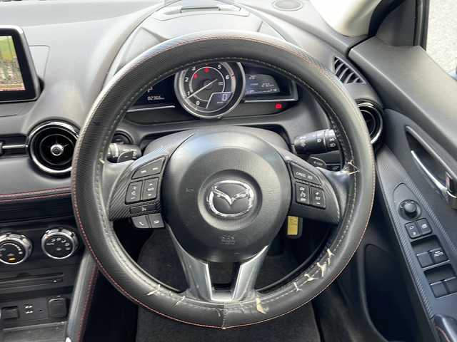 マツダ デミオ XD ツーリング 神奈川県 2014(平26)年 8.3万km アルミニウムメタリック ディーラー純正SDナビ/フルセグＴＶ・Bluetooth接続/バックカメラ/ヘッドアップディスプレイ/ステアリングスイッチ/パドルシフト/ブラインドスポットモニター/クルーズコントロール/ETC/ＬＥＤヘッドライト/ドアバイザー/プッシュスタート/衝突軽減ブレーキ/スマートキー