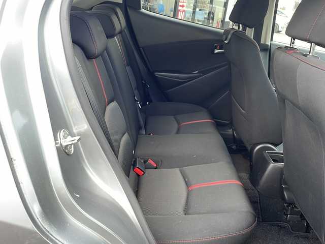 マツダ デミオ XD ツーリング 神奈川県 2014(平26)年 8.3万km アルミニウムメタリック ディーラー純正SDナビ/フルセグＴＶ・Bluetooth接続/バックカメラ/ヘッドアップディスプレイ/ステアリングスイッチ/パドルシフト/ブラインドスポットモニター/クルーズコントロール/ETC/ＬＥＤヘッドライト/ドアバイザー/プッシュスタート/衝突軽減ブレーキ/スマートキー