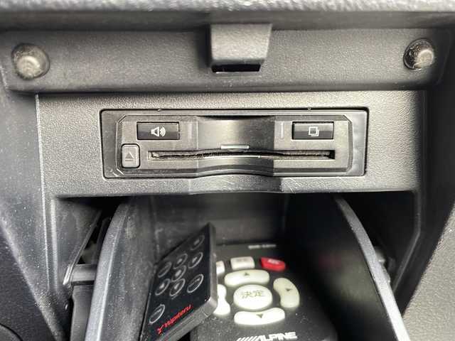 トヨタ アルファード SC 大阪府 2019(平31)年 11.9万km ホワイトパールクリスタルシャイン ワンオーナー/11インチアルパインメモリナビ/・AM/FM/CD/DVD/Bluetooth/・フルセグテレビ/サンルーフ/フリップダウンモニター/バックカメラ/ビルトインETC/ドライブレコーダー/レーダークルーズコントロール/衝突軽減ブレーキ/デジタルインナーミラー/レーンキープアシスト/アイドリングストップ/横滑り防止装置/盗難防止装置/電動パーキングブレーキ/両側パワースライド/前後コーナーセンサー/メモリシート（D席）/パワーシート（D席+N席）/エアシート（D席+N席）/シートヒーター（D席+N席）/LEDヘッドライト/オートマチックハイビーム/オートライト/ダブルオートエアコン/プッシュスタートボタン/スマートキー×2/ステアリングリモコン/革巻きステアリング/純正17インチアルミホイール/12V充電器/USBジャック/純正フロアマット/ドアバイザー/ステアリングヒーター/保証書/取扱説明書