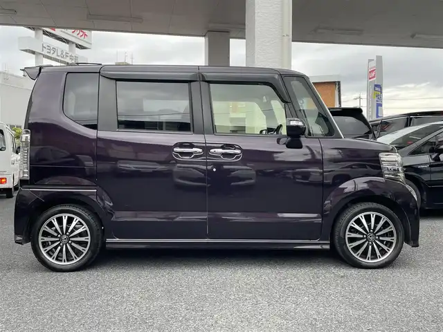 ホンダ Ｎ ＢＯＸ カスタム G ターボ Lパッケージ 岐阜県 2015(平27)年 9.7万km プレミアムベルベットパープル・パール (株)IDOMが運営する【じしゃロン多治見店】の自社ローン専用車両になります。こちらは現金またはオートローンご利用時の価格です。自社ローンご希望の方は別途その旨お申付け下さい。/ディーラーオプションナビ/　（Bluetooth/DVD/フルセグ）/両側パワースライドドア/クルーズコントロール/衝突軽減ブレーキ/バックカメラ/オートライト/LEDフォグランプ/電動格納ミラー