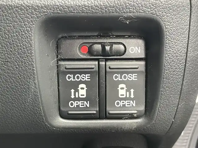 ホンダ Ｎ ＢＯＸ カスタム G ターボ Lパッケージ 岐阜県 2015(平27)年 9.7万km プレミアムベルベットパープル・パール (株)IDOMが運営する【じしゃロン多治見店】の自社ローン専用車両になります。こちらは現金またはオートローンご利用時の価格です。自社ローンご希望の方は別途その旨お申付け下さい。/ディーラーオプションナビ/　（Bluetooth/DVD/フルセグ）/両側パワースライドドア/クルーズコントロール/衝突軽減ブレーキ/バックカメラ/オートライト/LEDフォグランプ/電動格納ミラー