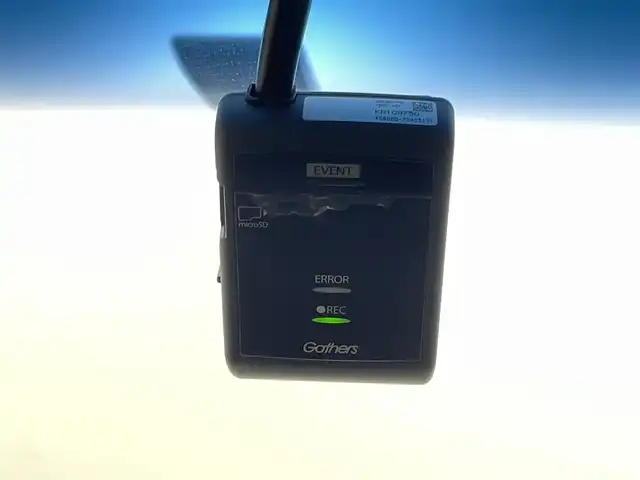 ホンダ オデッセイ ハイブリッド アブソルート・EXホンダセンジング 岡山県 2019(平31)年 5.7万km プラチナホワイトパール 無限エアロ(フロント・サイド・リアアンダー)/無限ドアバイザー/純正11.6インチ後席モニター/(VM185EN)/両側電動スライド/純正9インチナビ(VXM-197VFNi)/(Bluetooth/CD/USB/フルセグTV/Carplay/HDMI)/全方位カメラ/100V電源/ハーフレザー/シートヒーター(運転席・助手席)/パワーシート(運転席・助手席)/純正LEDヘッドライト/コーナーセンサー(前後)/純正ドラレコ(前)/ビルトインETC2.0/レーダークルーズコントロール/オートライト/純正フロアマット/純正17インチアルミ