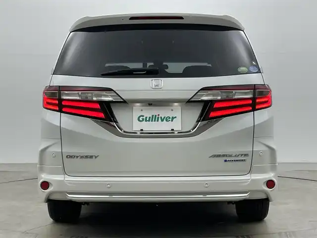 ホンダ オデッセイ ハイブリッド アブソルート・EXホンダセンジング 岡山県 2019(平31)年 5.7万km プラチナホワイトパール 無限エアロ(フロント・サイド・リアアンダー)/無限ドアバイザー/純正11.6インチ後席モニター/(VM185EN)/両側電動スライド/純正9インチナビ(VXM-197VFNi)/(Bluetooth/CD/USB/フルセグTV/Carplay/HDMI)/全方位カメラ/100V電源/ハーフレザー/シートヒーター(運転席・助手席)/パワーシート(運転席・助手席)/純正LEDヘッドライト/コーナーセンサー(前後)/純正ドラレコ(前)/ビルトインETC2.0/レーダークルーズコントロール/オートライト/純正フロアマット/純正17インチアルミ