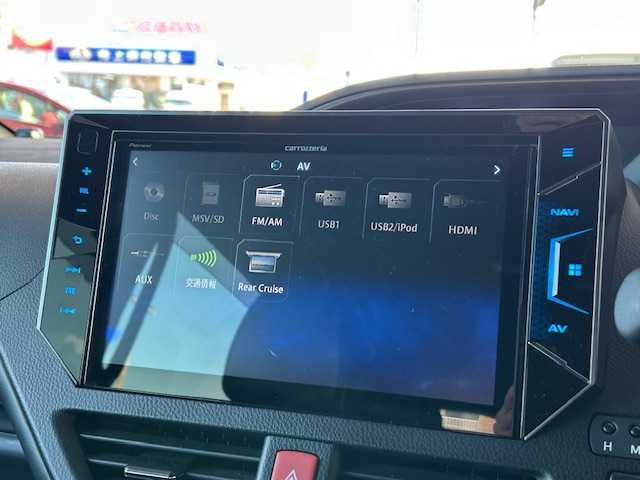 トヨタ エスクァイア Gi プレミアムパッケージ ブラックテーラード 道東・釧路十勝 2019(平31)年 3.2万km ブラック 4WD/寒冷地仕様/ワンオーナー/社外10インチメモリーナビ/　　（DVD/CD/フルセグTV/Bluetooth）/バックカメラ/トヨタセーフティセンス/　　衝突軽減ブレーキ/　　レーンキープアシスト/　　オートマチックハイビーム/クルーズコントロール/社外10.2インチフリップダウンモニター/両側パワースライドドア/フロントワイパーデアイサ―/ハーフレザーシート/前席シートヒーター/アイドリングストップ/ウッドコンビハンドル/ステアリングヒーター/ステアリングリモコン/ビルトインETC/LEDヘッドライト/フォグライト/横滑り防止装置/ウィンカーミラー/電動格納ミラー/運転席シートヒーター/モデリスタフルエアロ/ドライブレコーダー前後/純正ドアバイザー/純正フロアマット/スペアタイヤ/社外レーダー/キーレス一体型純正エンジンスターター/スマートキー/エンジンプッシュスタート/スペアキー/ディーラー記録簿 R4/5/6/取扱説明書/保証書/ナビ取説/純正15インチアルミホイール