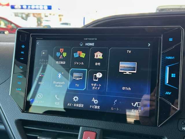 トヨタ エスクァイア Gi プレミアムパッケージ ブラックテーラード 道東・釧路十勝 2019(平31)年 3.2万km ブラック 4WD/寒冷地仕様/ワンオーナー/社外10インチメモリーナビ/　　（DVD/CD/フルセグTV/Bluetooth）/バックカメラ/トヨタセーフティセンス/　　衝突軽減ブレーキ/　　レーンキープアシスト/　　オートマチックハイビーム/クルーズコントロール/社外10.2インチフリップダウンモニター/両側パワースライドドア/フロントワイパーデアイサ―/ハーフレザーシート/前席シートヒーター/アイドリングストップ/ウッドコンビハンドル/ステアリングヒーター/ステアリングリモコン/ビルトインETC/LEDヘッドライト/フォグライト/横滑り防止装置/ウィンカーミラー/電動格納ミラー/運転席シートヒーター/モデリスタフルエアロ/ドライブレコーダー前後/純正ドアバイザー/純正フロアマット/スペアタイヤ/社外レーダー/キーレス一体型純正エンジンスターター/スマートキー/エンジンプッシュスタート/スペアキー/ディーラー記録簿 R4/5/6/取扱説明書/保証書/ナビ取説/純正15インチアルミホイール