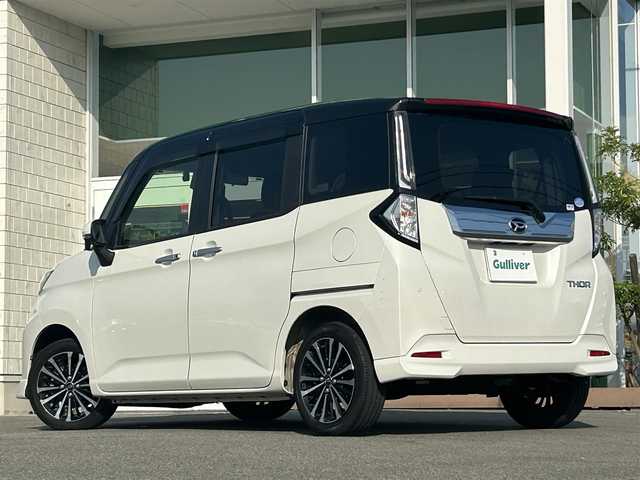 ダイハツ トール カスタムG ターボ 兵庫県 2021(令3)年 3.3万km ブラックマイカメタリック/パールホワイトⅢ 2トーン 純正９インチディスプレイオーディオ/前方ドライブレコーダー/アラウンドビューモニター/クルーズコントロール/シートヒーター/両側パワースライドドア/電子パーキング/オートホールド/純正フロアマット/革巻きステアリング/フルセグTV/スイッチスタート/LEDヘッドライト/ミュージックプレイヤー/AppleCarPlay/AndoroidAuto