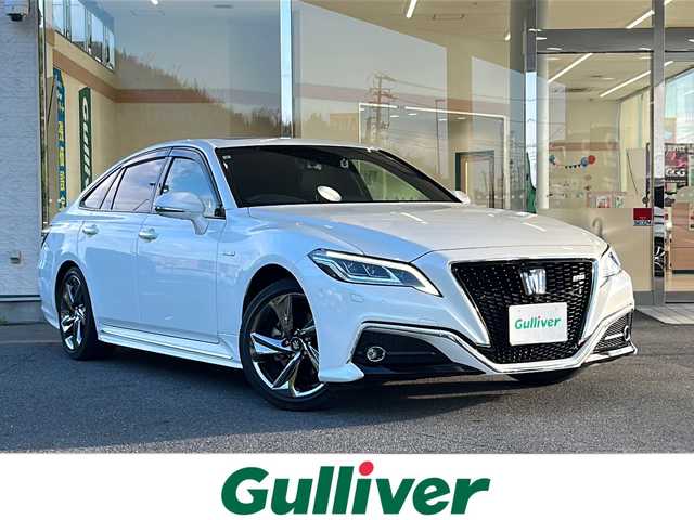 トヨタ クラウン ハイブリッド RS アドバンス 福島県 2019(令1)年 2.6万km ホワイトパールクリスタルシャイン 登録時走行距離：25457km/サンルーフ/純正ナビ/ (フルセグTV/BT/CD/DVD/AM/FM)/バックカメラ/全周囲カメラ/トヨタセーフティセンス/ ・プリクラッシュセーフティ/ ・クリアランスソナー/ ・BSM（ブラインドスポットモニター）/ ・RCTA（リヤクロストラフィックアラート）/プッシュスタート/パドルシフト/ステアリングスイッチ/電動チルト/MTモード付AT/ビルトインETC/前後ドライブレコーダー/レザーシート/パワーシート/ (D席/N席）/メモリーシート/純正フロアマット/電動格納ミラー/ウィンカーミラー/ドアバイザー/オートライト/オートマチックハイビーム/LEDヘッドライト/フォグランプ/スマートキー/エンジンスターター/純正18インチAW/レーンキープアシスト/横滑り防止装置/保証書/取扱説明書