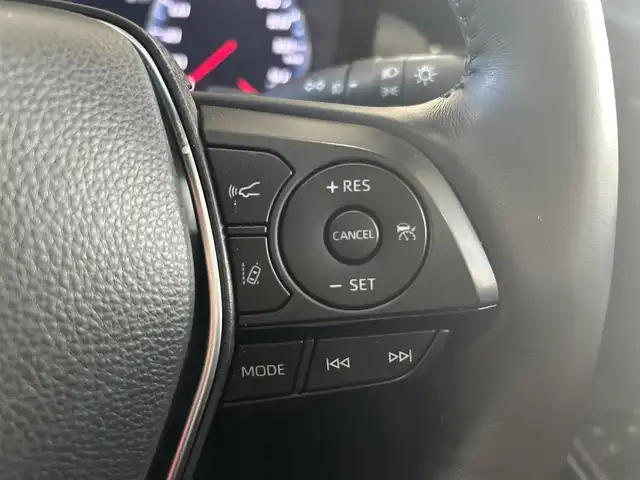 トヨタ クラウン ハイブリッド RS アドバンス 福島県 2019(令1)年 2.6万km ホワイトパールクリスタルシャイン 登録時走行距離：25457km/サンルーフ/純正ナビ/ (フルセグTV/BT/CD/DVD/AM/FM)/バックカメラ/全周囲カメラ/トヨタセーフティセンス/ ・プリクラッシュセーフティ/ ・クリアランスソナー/ ・BSM（ブラインドスポットモニター）/ ・RCTA（リヤクロストラフィックアラート）/プッシュスタート/パドルシフト/ステアリングスイッチ/電動チルト/MTモード付AT/ビルトインETC/前後ドライブレコーダー/レザーシート/パワーシート/ (D席/N席）/メモリーシート/純正フロアマット/電動格納ミラー/ウィンカーミラー/ドアバイザー/オートライト/オートマチックハイビーム/LEDヘッドライト/フォグランプ/スマートキー/エンジンスターター/純正18インチAW/レーンキープアシスト/横滑り防止装置/保証書/取扱説明書