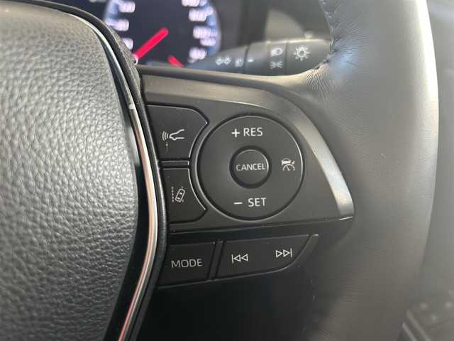 トヨタ クラウン ハイブリッド RS アドバンス 福島県 2019(令1)年 2.6万km ホワイトパールクリスタルシャイン 登録時走行距離：25457km/サンルーフ/純正ナビ/ (フルセグTV/BT/CD/DVD/AM/FM)/バックカメラ/全周囲カメラ/トヨタセーフティセンス/ ・プリクラッシュセーフティ/ ・クリアランスソナー/ ・BSM（ブラインドスポットモニター）/ ・RCTA（リヤクロストラフィックアラート）/プッシュスタート/パドルシフト/ステアリングスイッチ/電動チルト/MTモード付AT/ビルトインETC/前後ドライブレコーダー/レザーシート/パワーシート/ (D席/N席）/メモリーシート/純正フロアマット/電動格納ミラー/ウィンカーミラー/ドアバイザー/オートライト/オートマチックハイビーム/LEDヘッドライト/フォグランプ/スマートキー/エンジンスターター/純正18インチAW/レーンキープアシスト/横滑り防止装置/保証書/取扱説明書