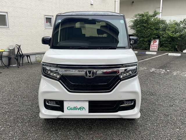 ホンダ Ｎ ＢＯＸ カスタム G L ターボ ホンダセンシング 兵庫県 2019(平31)年 2.2万km プラチナホワイトパール ワンオーナー/HondaSENSING/純正ディーラーSDナビ（Gathers）/　Bluetooth/CD/USB/iPod/AUX/AM/FM/フルセグテレビ（走行中視聴可能）/バックカメラ/純正ビルトインETC/前方ドライブレコーダー/両側パワースライドドア/MTモード付/パドルシフト/ベンチシート/アイドリングストップ/パーキングアシスト/アダプティブクルーズコントロール/アンチロック・ブレーキ・システム/レーンキープアシスト/前後コーナーセンサー/横滑り防止装置/盗難防止装置/衝突被害軽減システム/パワーステアリング/パワーウィンドウ/純正フロアマット/純正アルミホイール/エアバッグ（W+サイド）/カーテンエアバッグ/LEDヘッドライト/スマートキー/スペアキー（1本）/保証書/取扱説明書