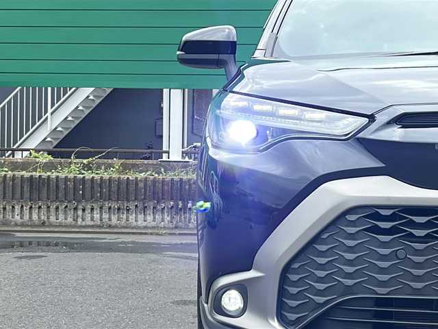 トヨタ カローラ クロス ハイブリッド Z 茨城県 2023(令5)年 3.7万km アティチュードブラックマイカ Toyota Safety Sense/純正9インチディスプレイオーディオナビ/-Bluetooth USB AppleCarPlay AndroidAuto/バックカメラ/プリクラッシュセーフティ/レーダークルーズコントロール/オートマッチックハイビーム/ロードサインアシスト/LEDオートライト フロントフォグランプ/ハーフレザーシート/前席シートヒーター/純正18インチアルミホイール/ルーフレール/ステアリングスイッチ/スマートキー/ビルトインETC2.0/取扱説明書