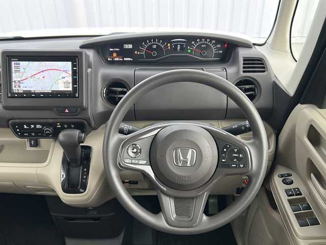 ホンダ Ｎ ＢＯＸ G ホンダセンシング 三重県 2020(令2)年 4.9万km プラチナホワイトパール 純正ナビ　/バックカメラ　/ビルトインＥＴＣ　/両側スライドドア　/スペアキー　/レーダークルーズコントロール /レーンキープアシスト /衝突軽減 /LEDヘッドライト /オートライト /ステアリングスイッチ /純正フロアマット/電動格納ミラー/禁煙車