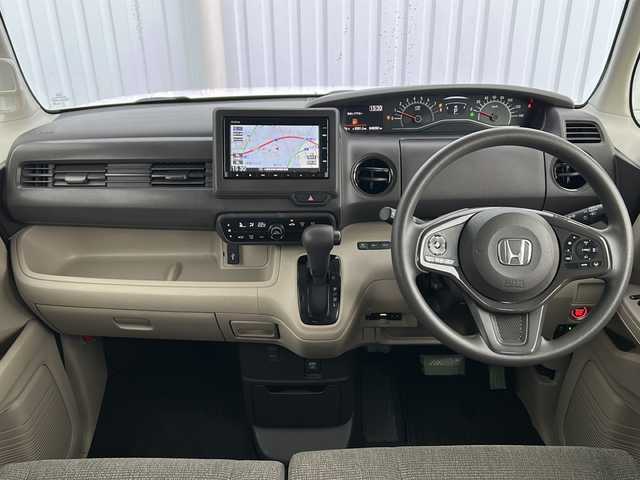 ホンダ Ｎ ＢＯＸ G ホンダセンシング 三重県 2020(令2)年 4.9万km プラチナホワイトパール 純正ナビ　/バックカメラ　/ビルトインＥＴＣ　/両側スライドドア　/スペアキー　/レーダークルーズコントロール /レーンキープアシスト /衝突軽減 /LEDヘッドライト /オートライト /ステアリングスイッチ /純正フロアマット/電動格納ミラー/禁煙車