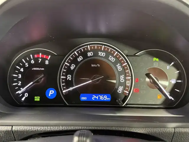 トヨタ エスクァイア Gi 大阪府 2019(令1)年 2.5万km ブラック 黒革シート 純正10incナビTV バックカメラ フリップダウンモニター シートヒーター クルーズコントロール 衝突軽減ブレーキ レーンアシスト オートハイビーム 両側パワースライドドア クリアランスソナー ETC