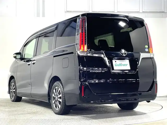トヨタ エスクァイア Gi 大阪府 2019(令1)年 2.5万km ブラック 黒革シート 純正10incナビTV バックカメラ フリップダウンモニター シートヒーター クルーズコントロール 衝突軽減ブレーキ レーンアシスト オートハイビーム 両側パワースライドドア クリアランスソナー ETC
